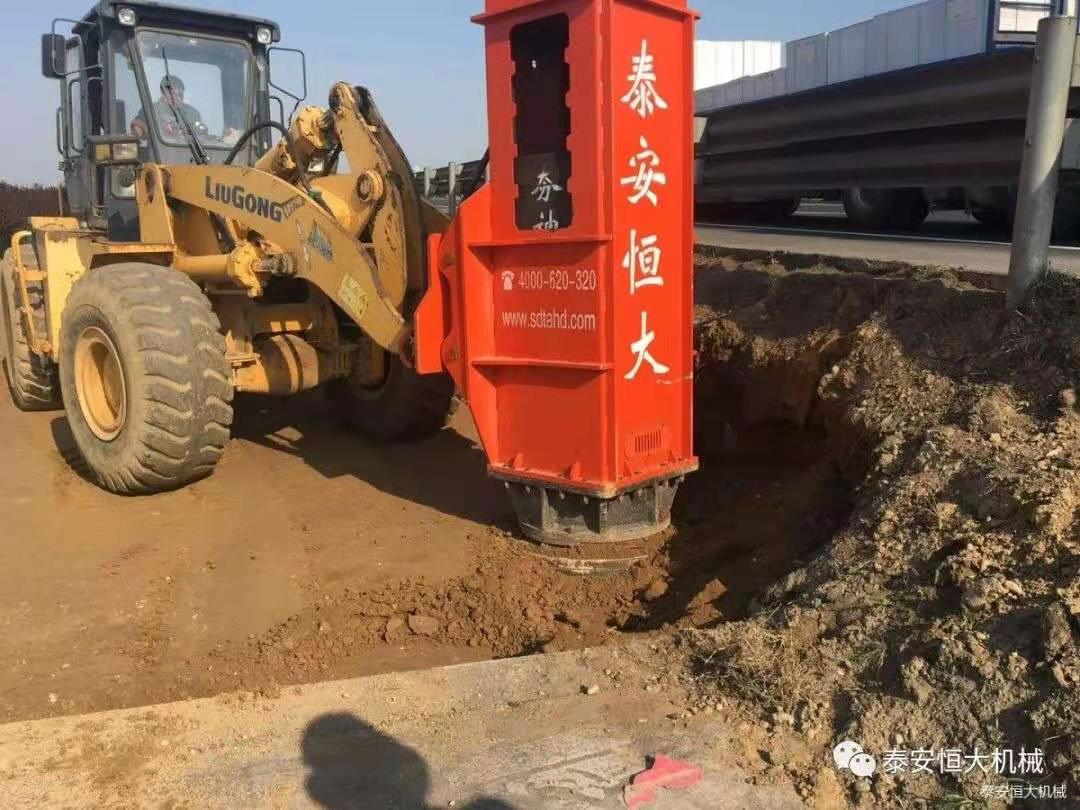 恒大機械應(yīng)邀出席新臺高速臺背、涵背設(shè)計方案研討會